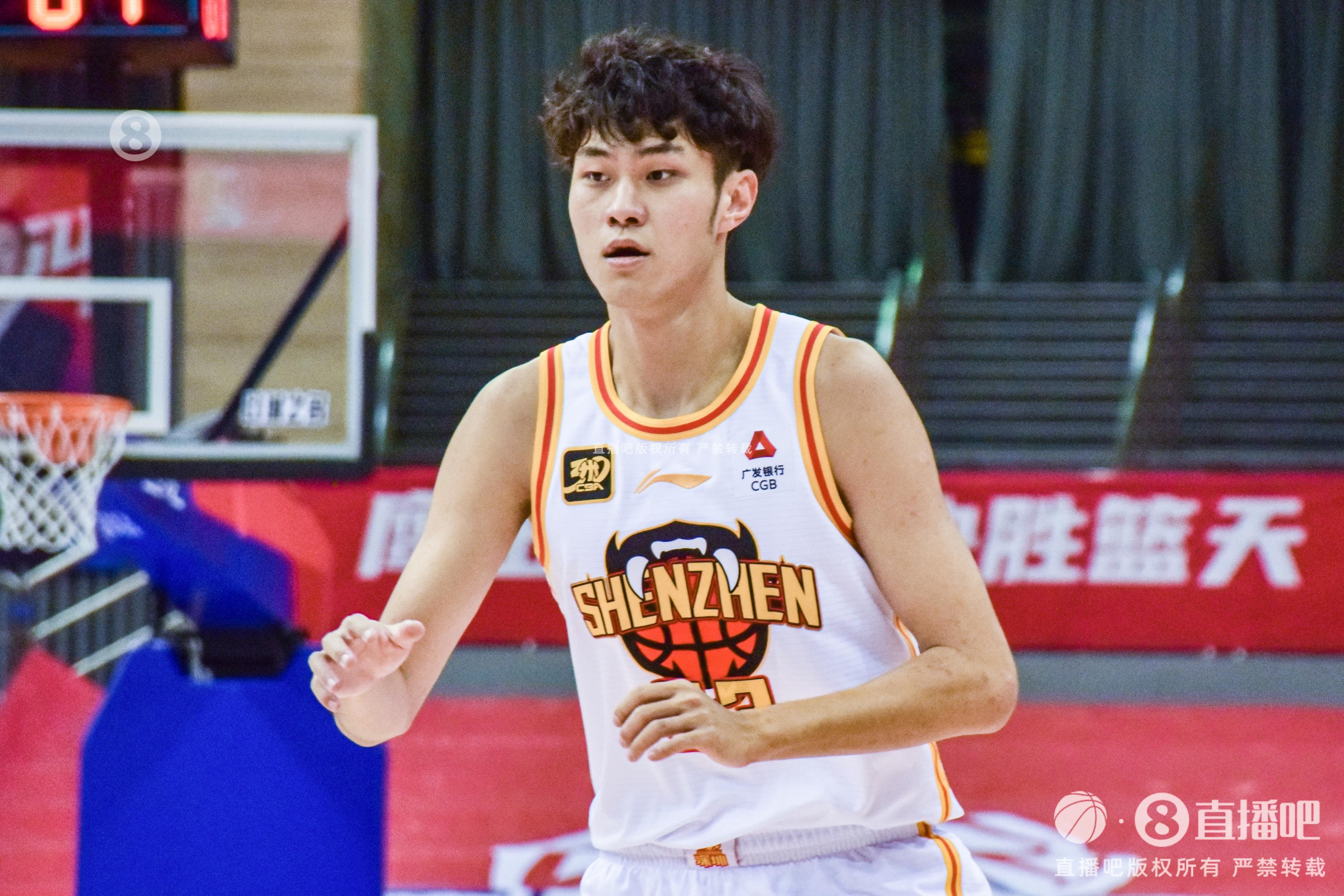 表現(xiàn)出色！王浩然14中7拿到20分3板6助2斷 正負(fù)值+30